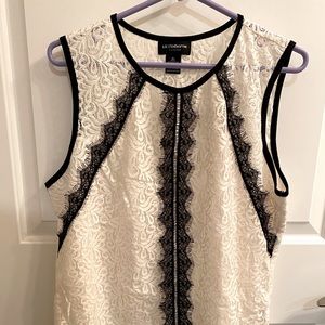 Liz Claiborne Cream with Black Lace tank - Sz XL